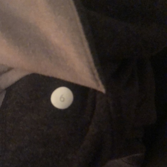 Lululemon Athletica  Savasana Gray Wrap size 6 - Picture 8 of 12